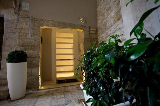 Fabris Palace Trani Bagian luar foto